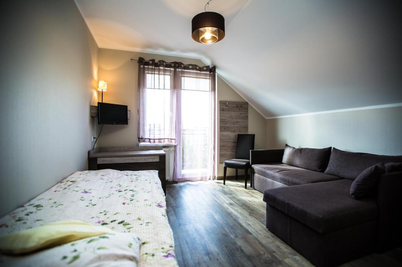 Kalmar Bed & Breakfast Darlowko Exterior photo