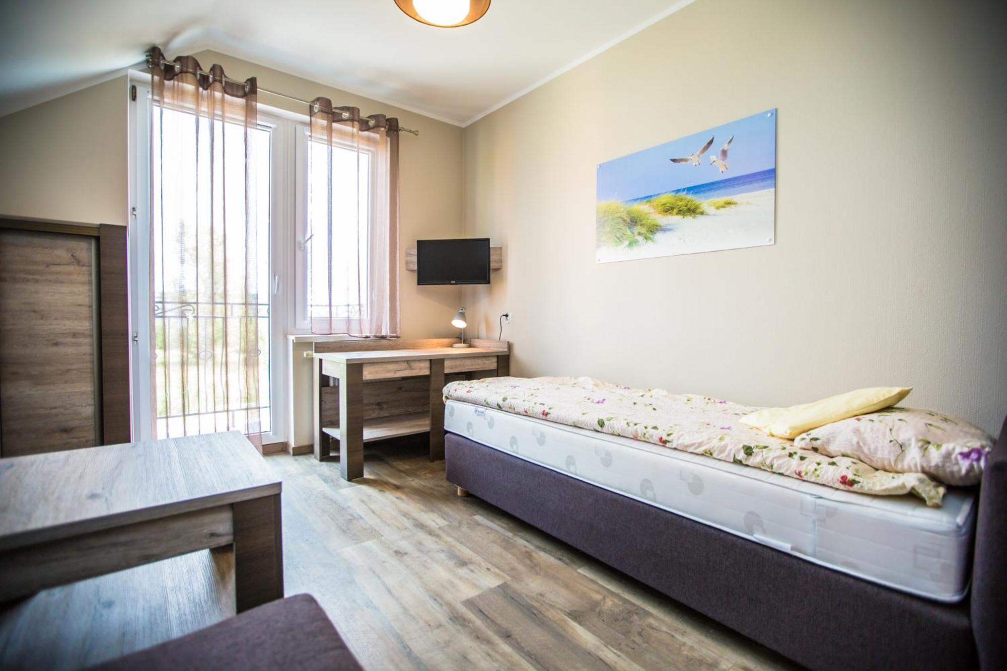 Kalmar Bed & Breakfast Darlowko Exterior photo